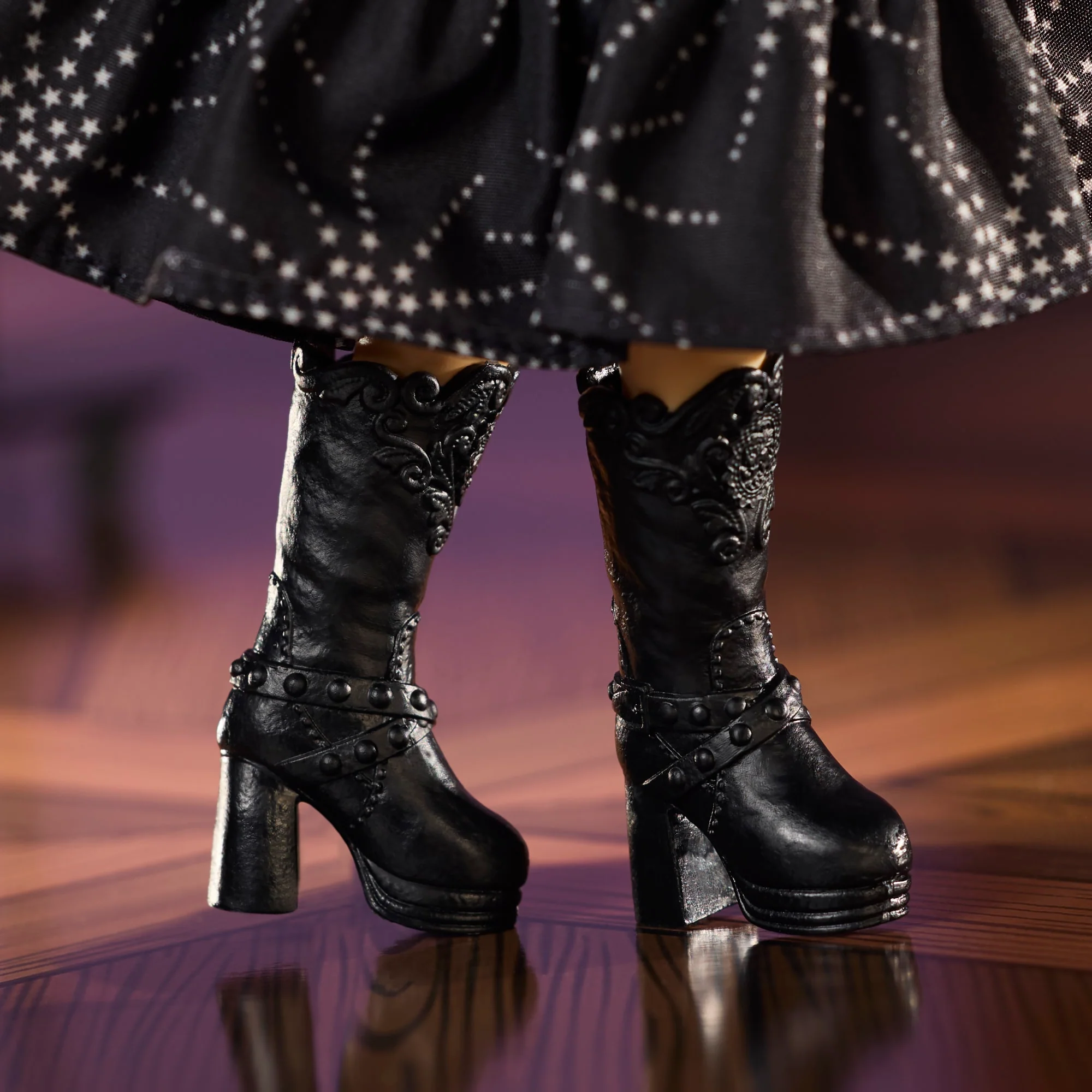 Barbie inspiring Women Anna Sui Collectible Doll - Image 5