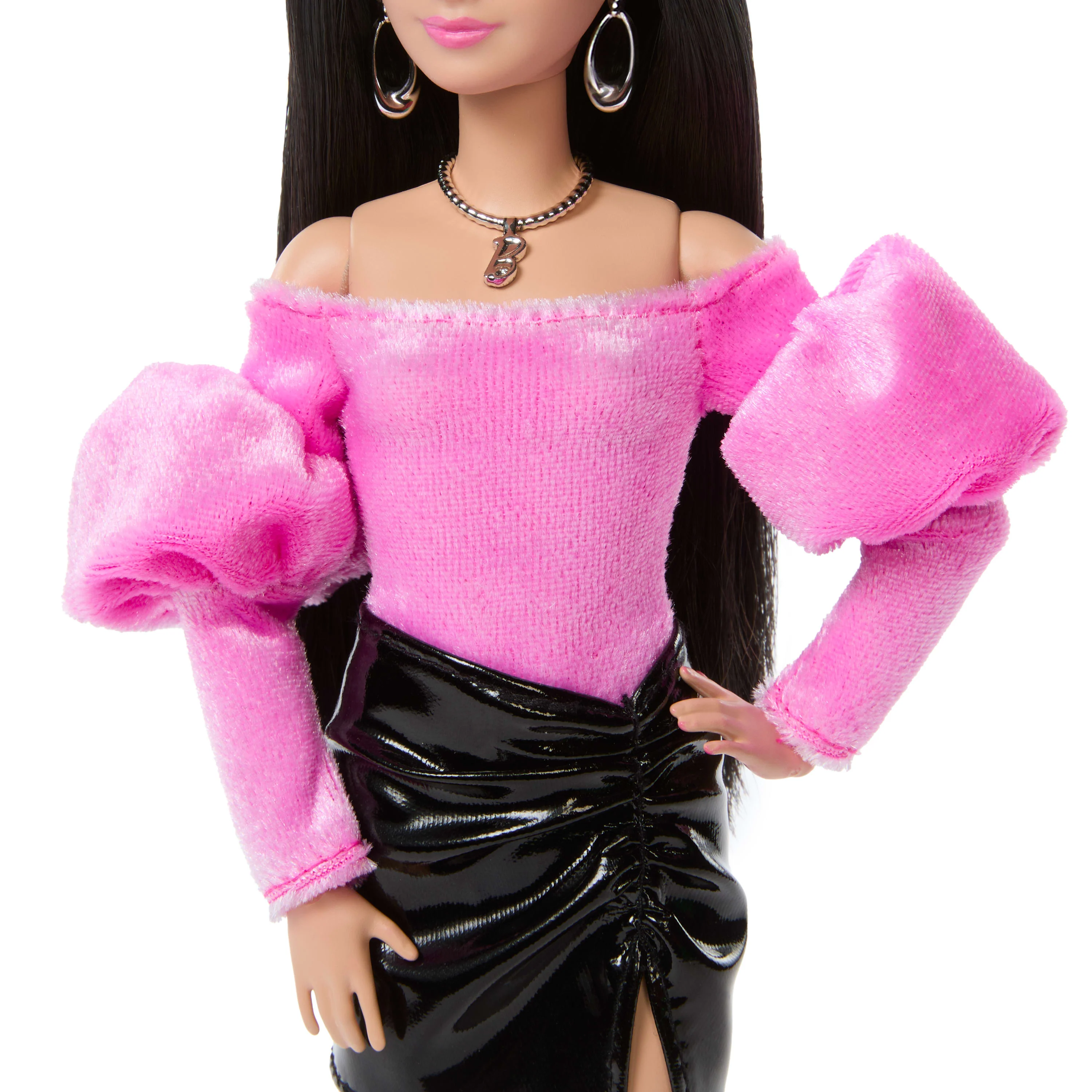 Barbie Deluxe Style Doll #13 in Pink Barbiecore Top With Glossy Mini Skirt And Black Hair - Image 3