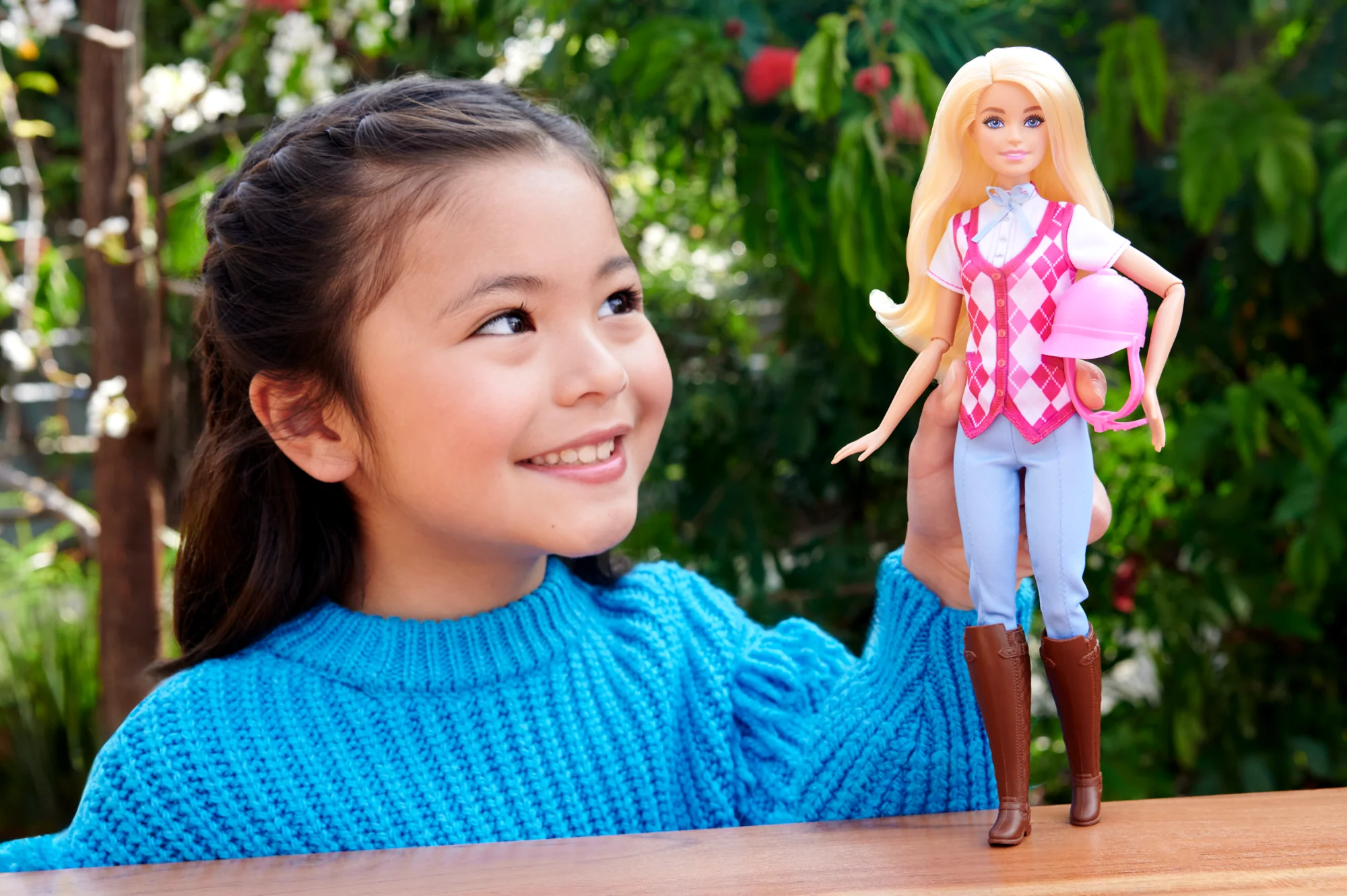 Barbie Mysteries: The Great Horse Chase Barbie Malibu, Équitation - Image 2