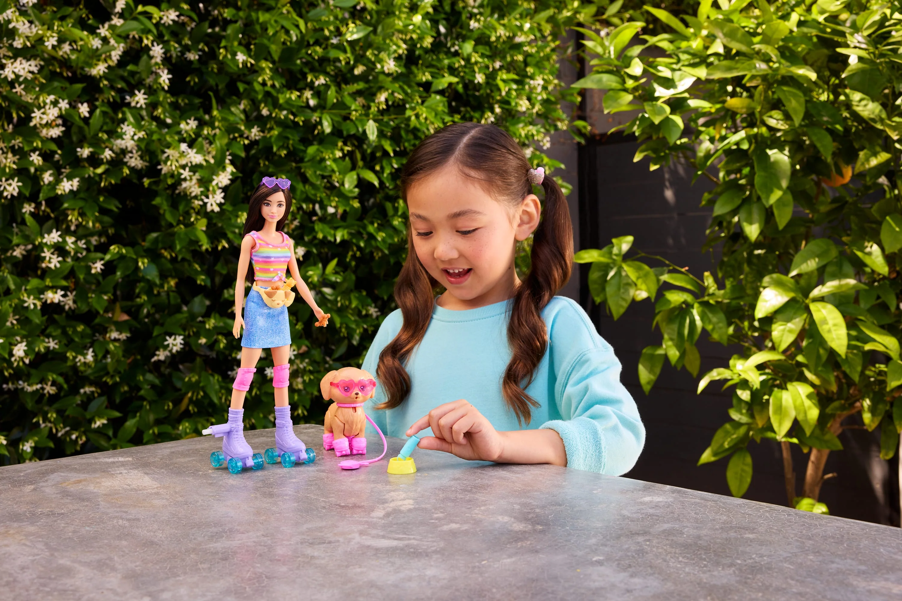 Barbie Pets Skate And Run Brunette Doll With Puppy, Skates, And Accessories - Image 2