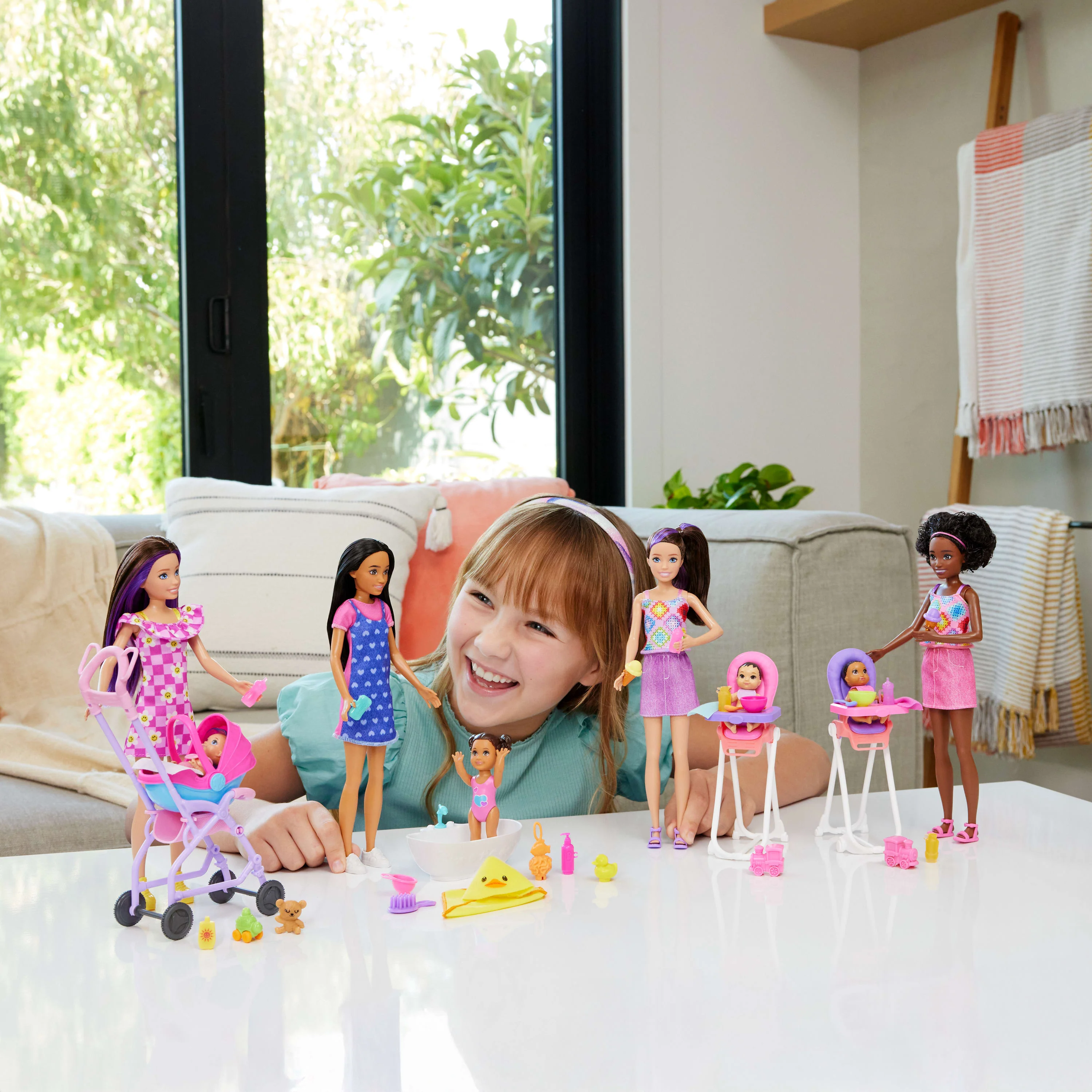 Barbie Skipper Babysitters inc. Playset With Skipper Doll, Toddler Doll, Bathtub & 6 Accessories - Image 2
