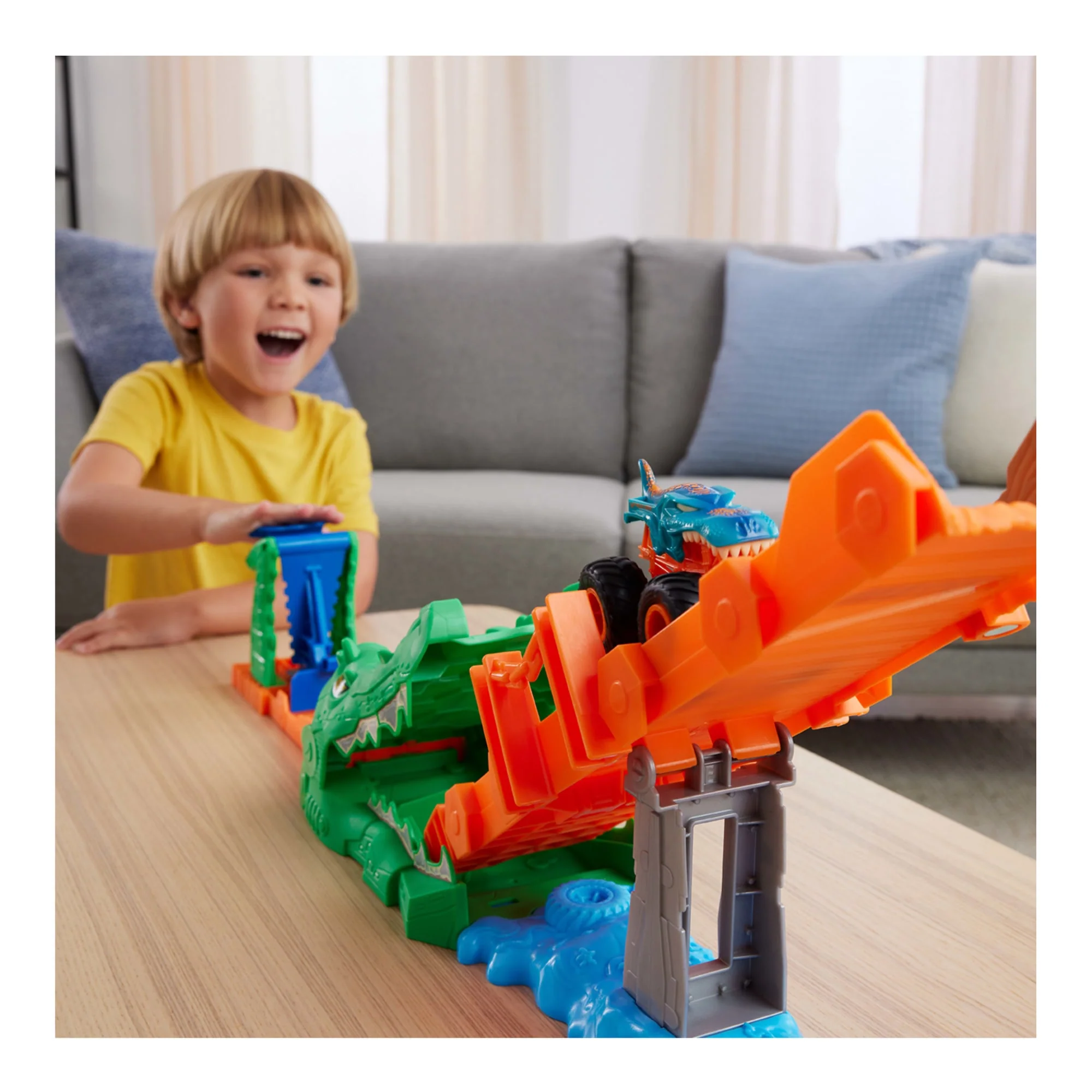 Coffret de Jeu Défi Attaque du Crocodile Monster Trucks Hot Wheels et Véhicule Mega-Wrex à L’Échelle 1:64 - Image 2