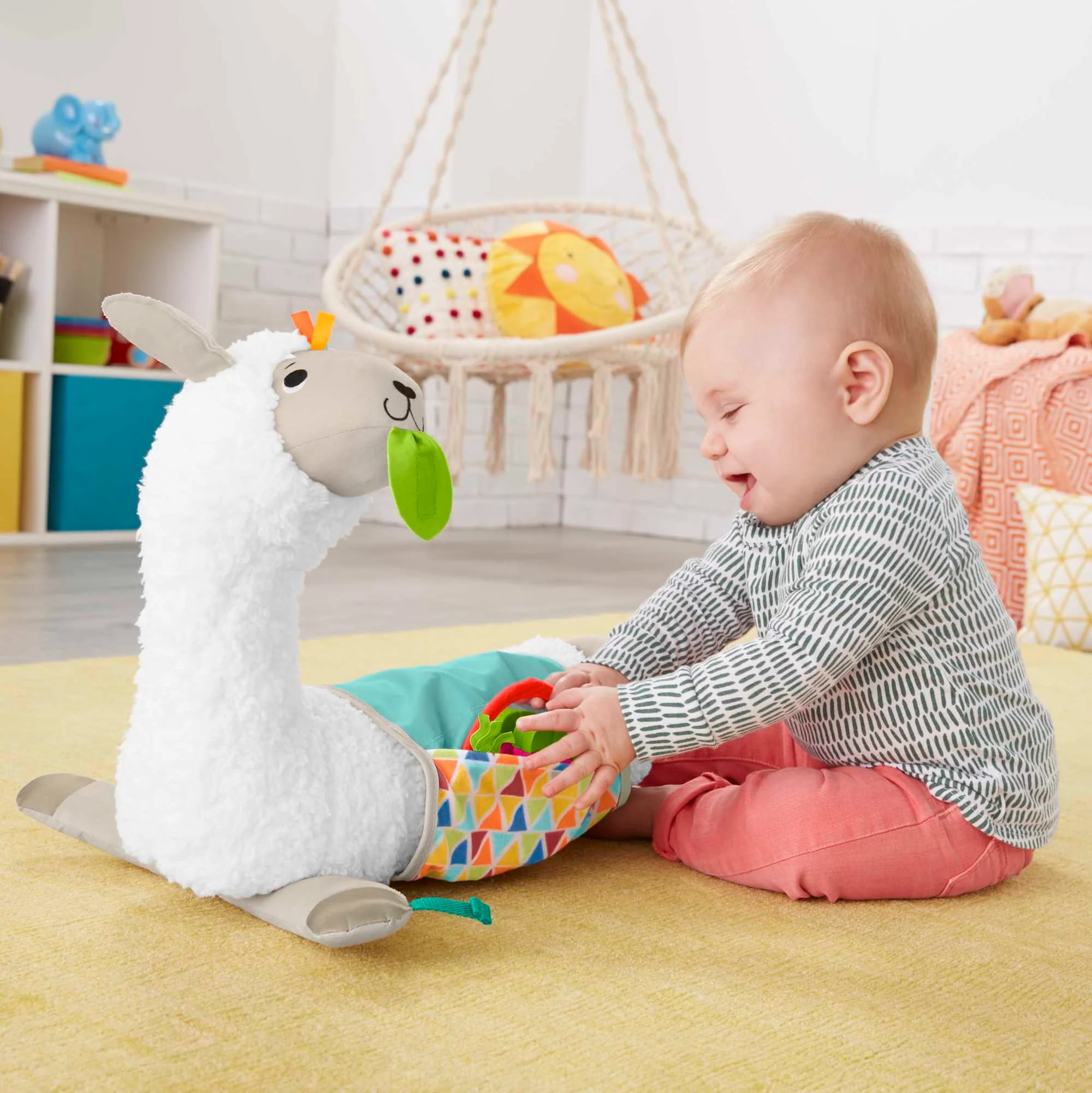 Fisher-Price Baby Juguete para Bebés Cojín de Actividades de Llama - Image 5