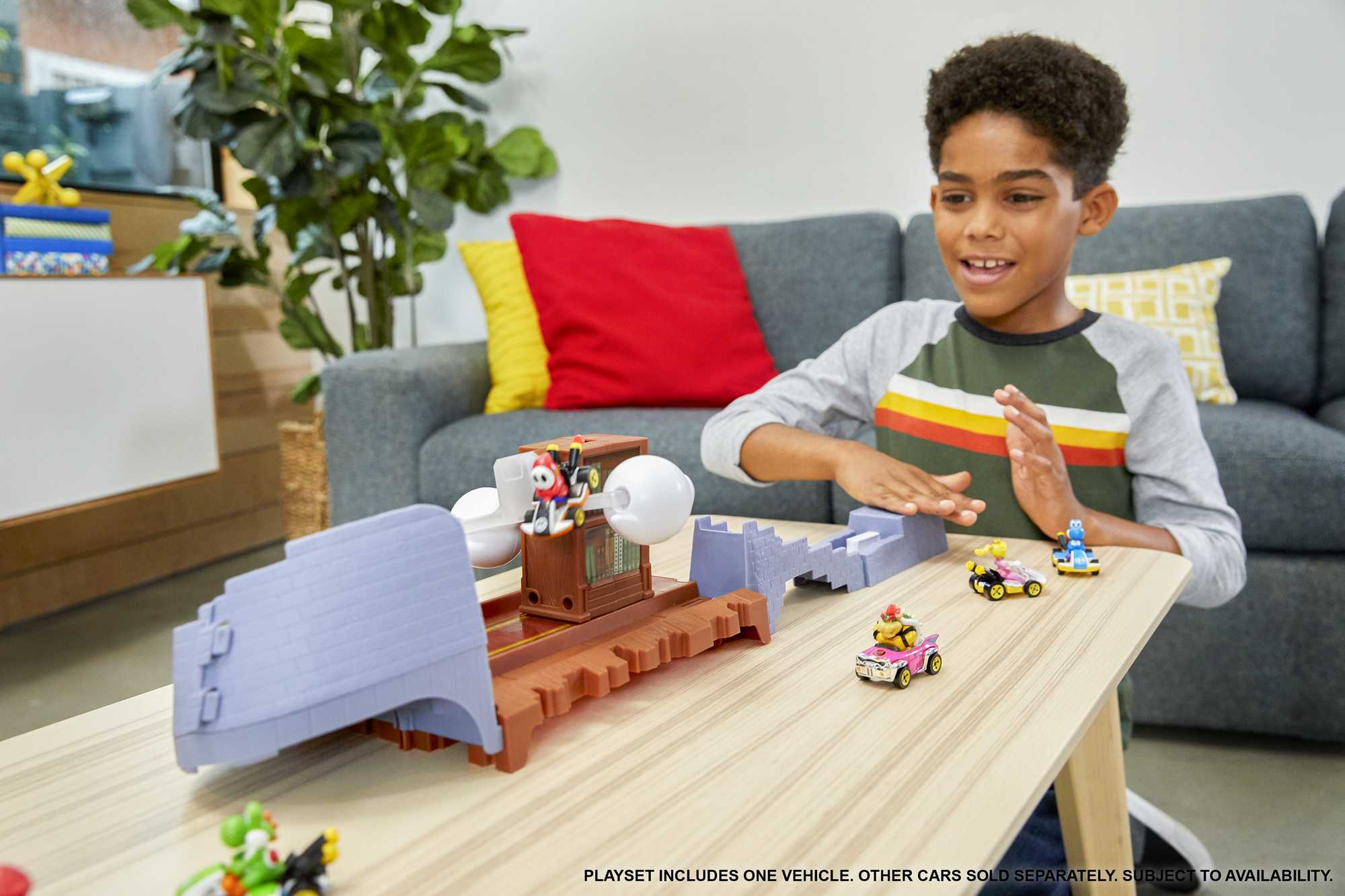 Hot Wheels Mario Kart Pista de Brinquedo Boo - Image 2