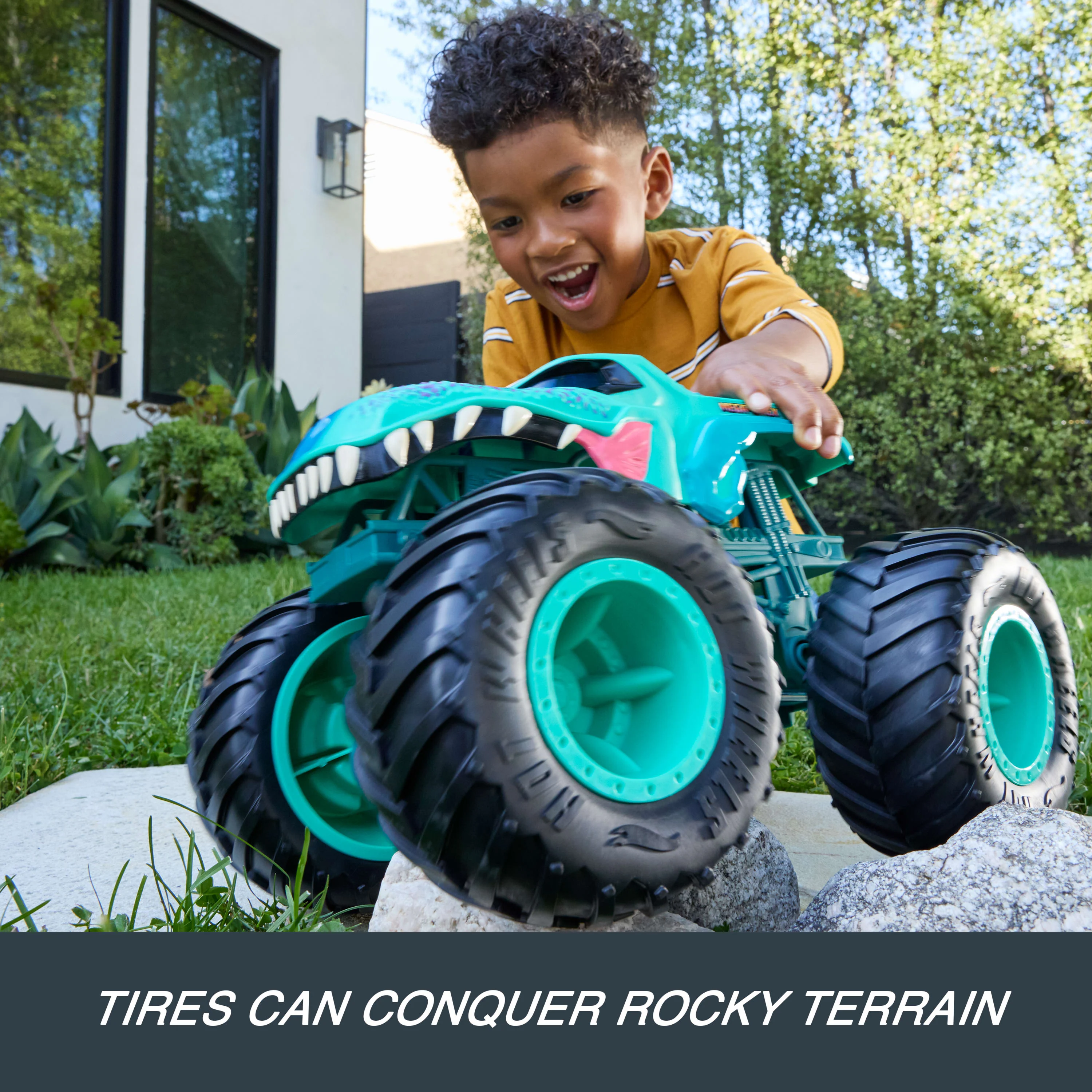 Hot Wheels Monster Trucks Colossal Toy Truck, Massive Character Vehicle - Image 2