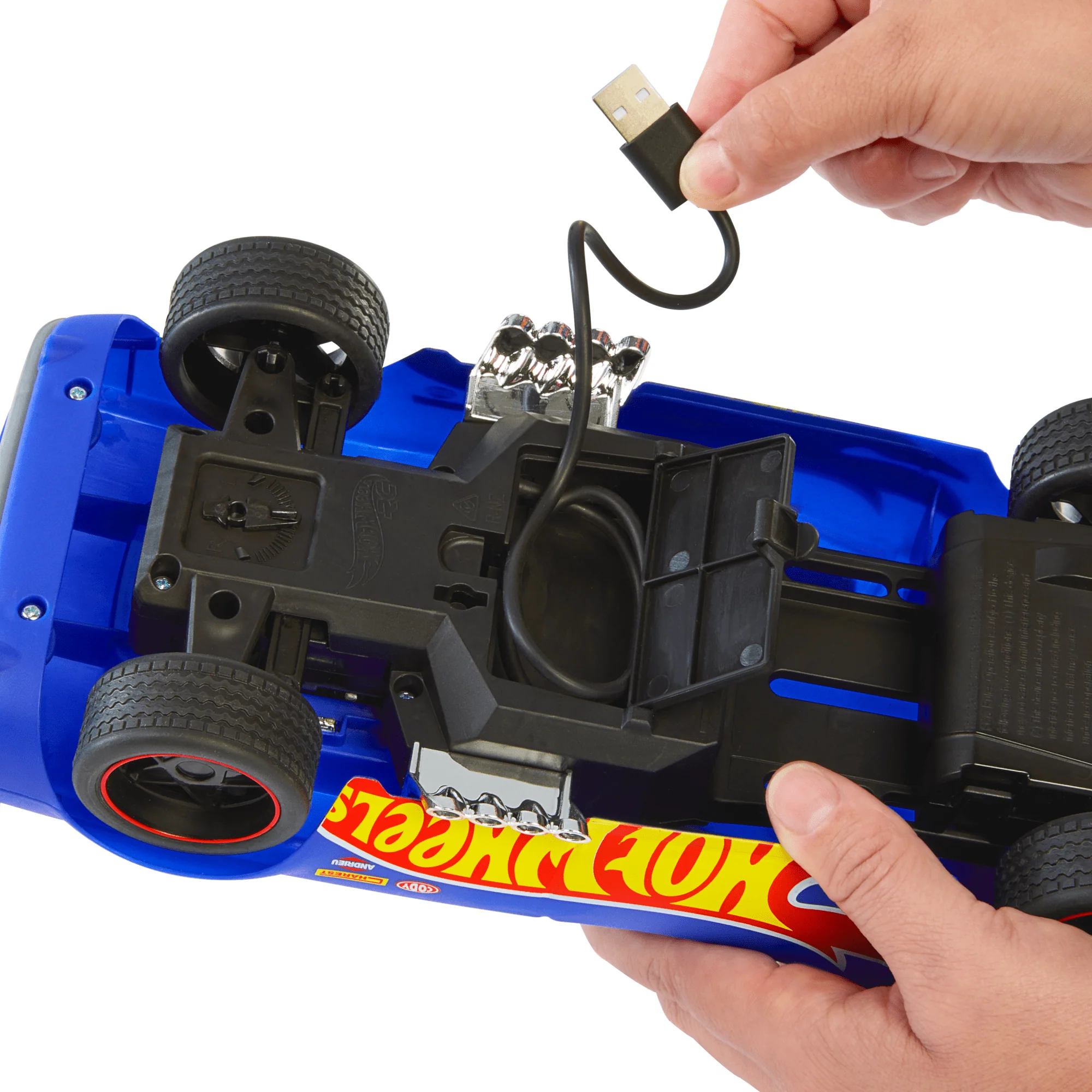 Hot Wheels 1:16 Scale RC Rodger Dodger USb-Rechargeable Toy Car, Battery-Operated Remote Control - Image 4