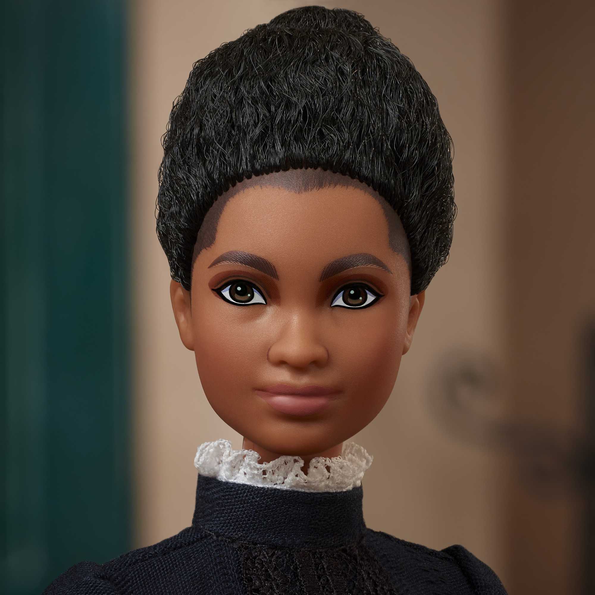 Barbie Inspiring Women Ida B. Wells Collectible Doll With Newspaper Accessory - Image 3