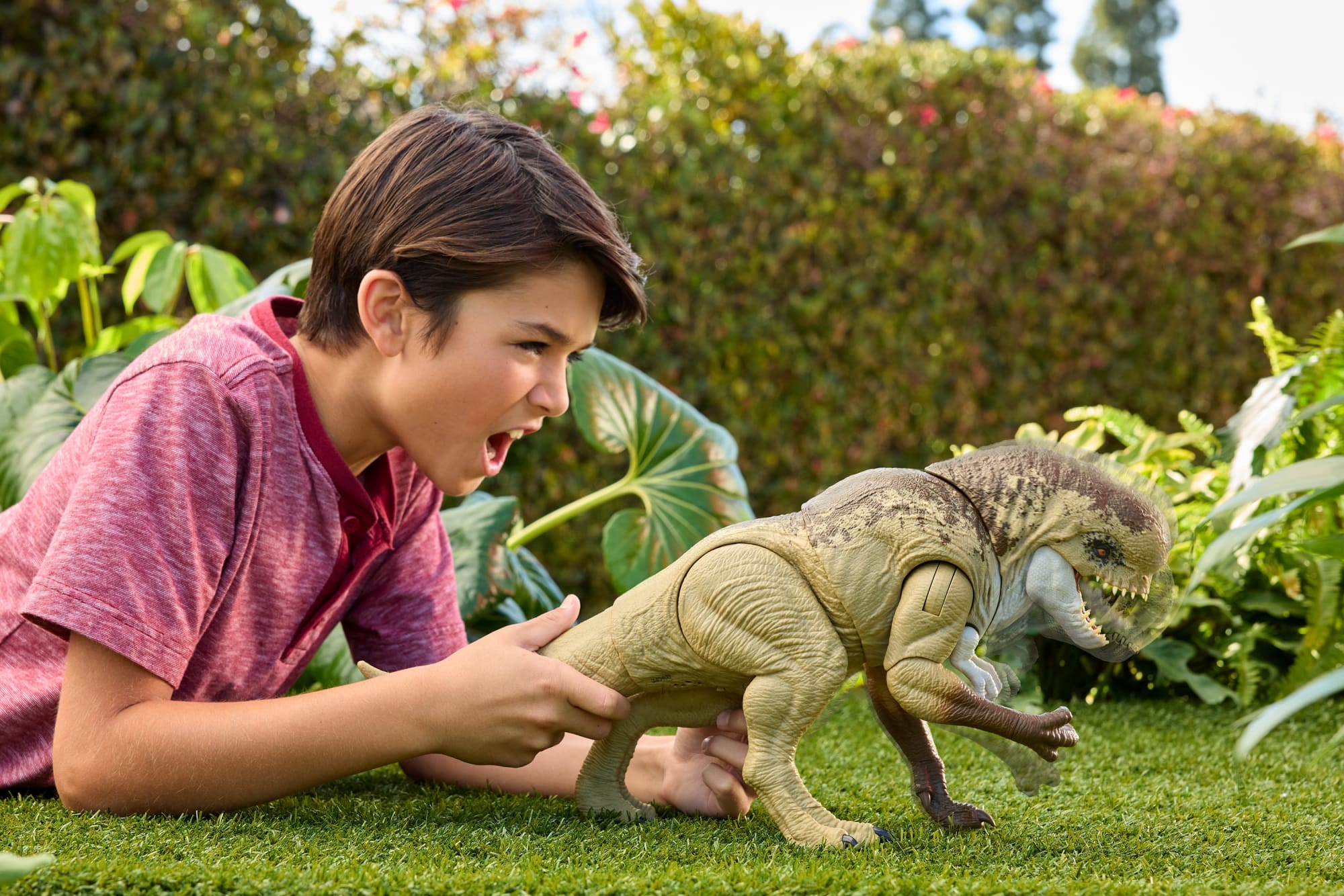 Jurassic World Rebirth Distortus Rex Action Figure, 22 inch Rumble N Rampage Dinosaur Toy, 2 Attacks - Image 2