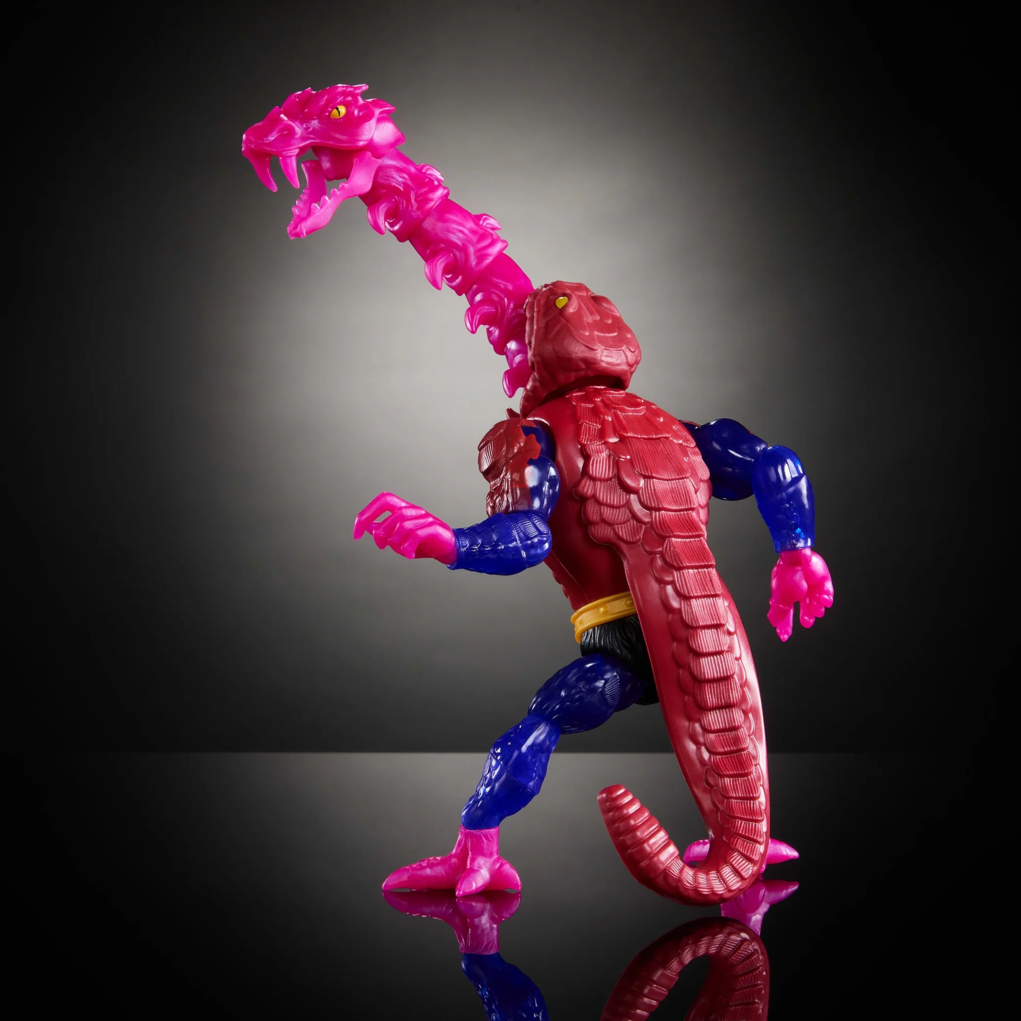 Masters of the Universe Turtles of Grayskull Figura de Acción Rattlor de 5.5 pulgadas - Image 5
