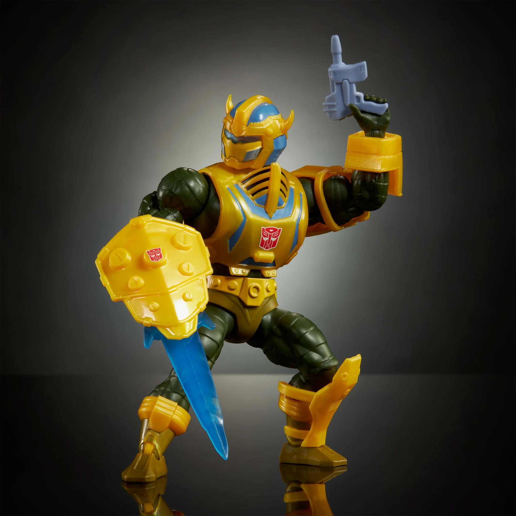 Masters Of Universe Origins & Transformers Bumblebee Armor Man At Arms Action Figure, MOTU 5.5 Inch Toy - Image 2