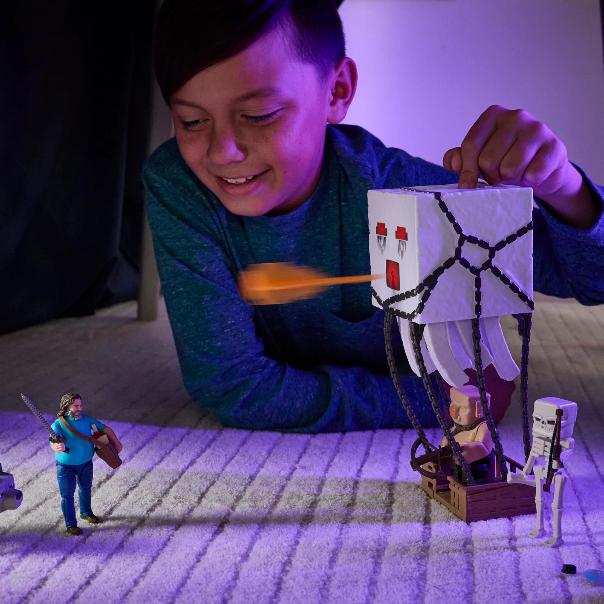Minecraft Blast Attack Ghast Action Figure Set With Lights, Sounds & More inspired By The Movie - Image 2