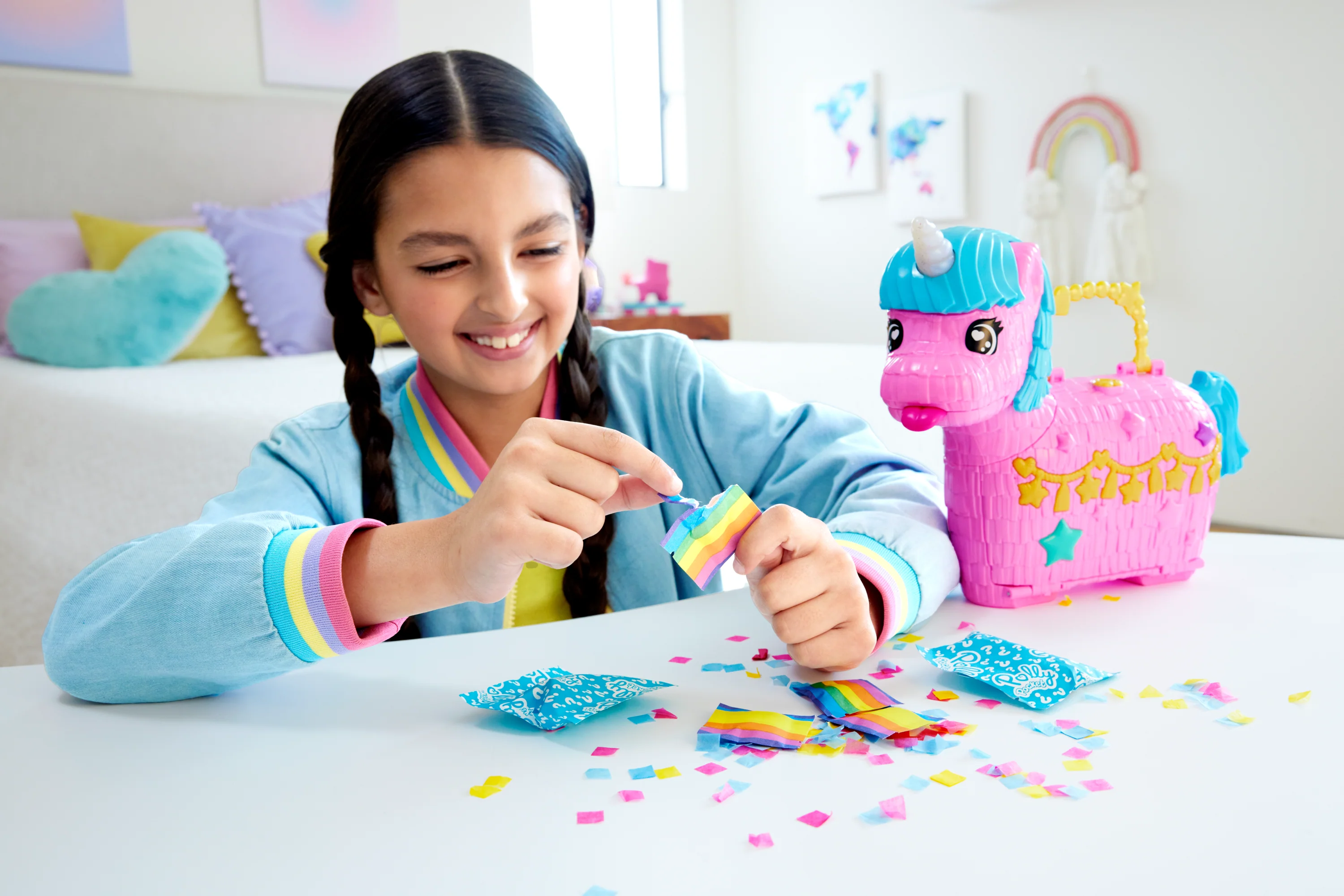 Polly Pocket Unicorn Partyland Playset With 2 Micro Dolls, Pets & 25+ Surprise Accessories, Birthday Celebration With Hot Air Balloon Ride - Image 2