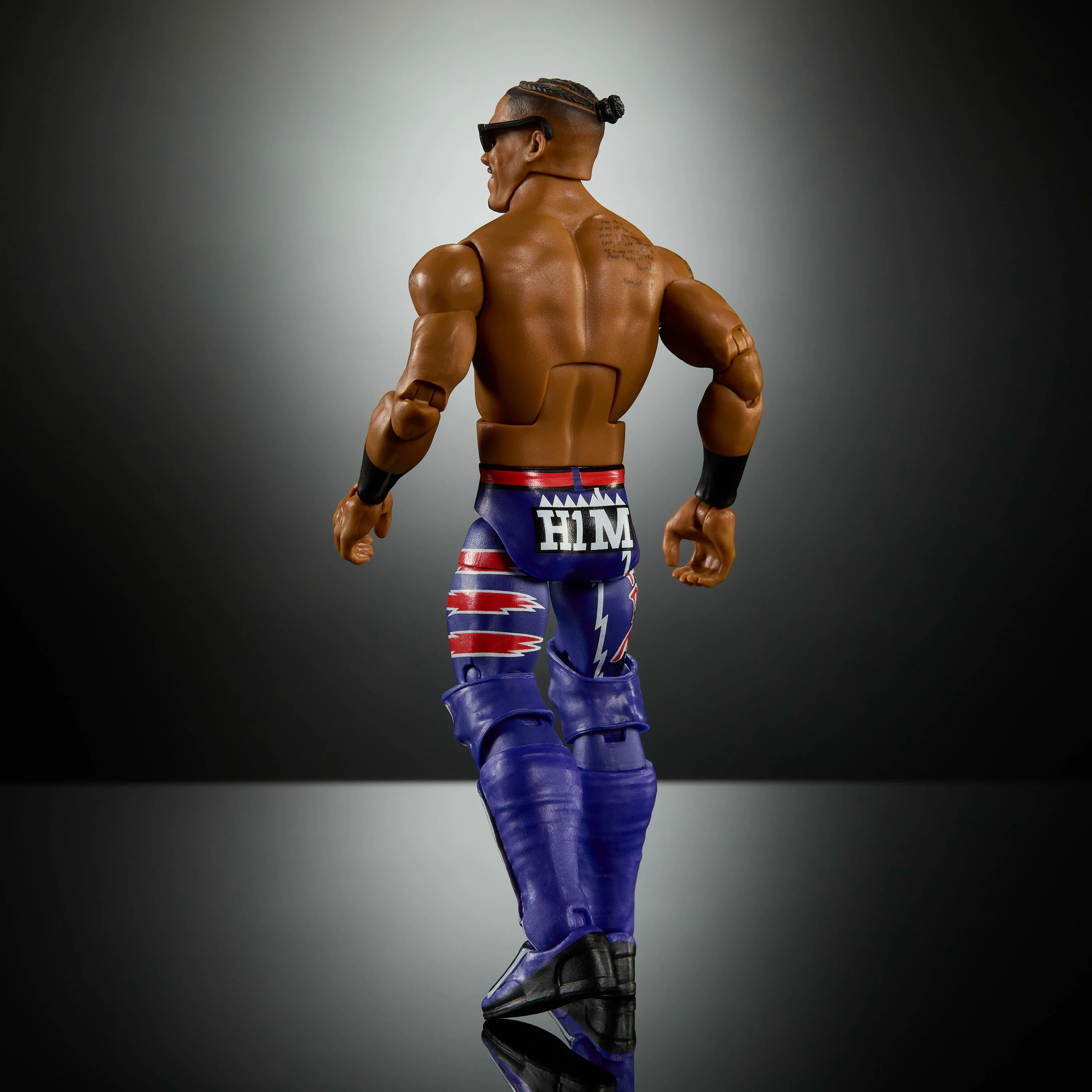 WWE Elite Carmelo Hayes Action Figure Series #121, 6-inch Collectible With Accessories - Image 2