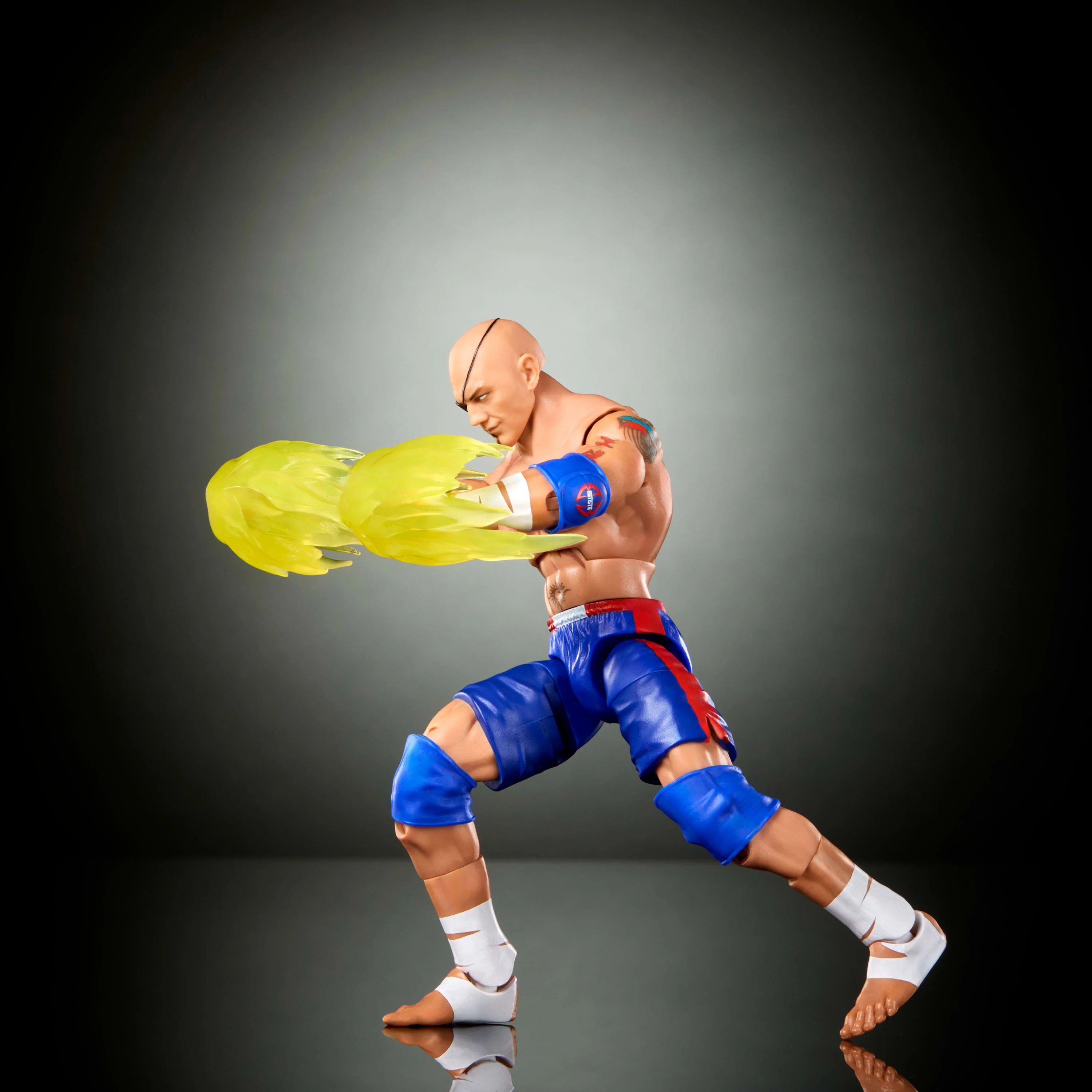 WWE X Street Fighter Batista Action Figure & Accessories, 6-inch Collectible Sagat Mashup Set - Image 4