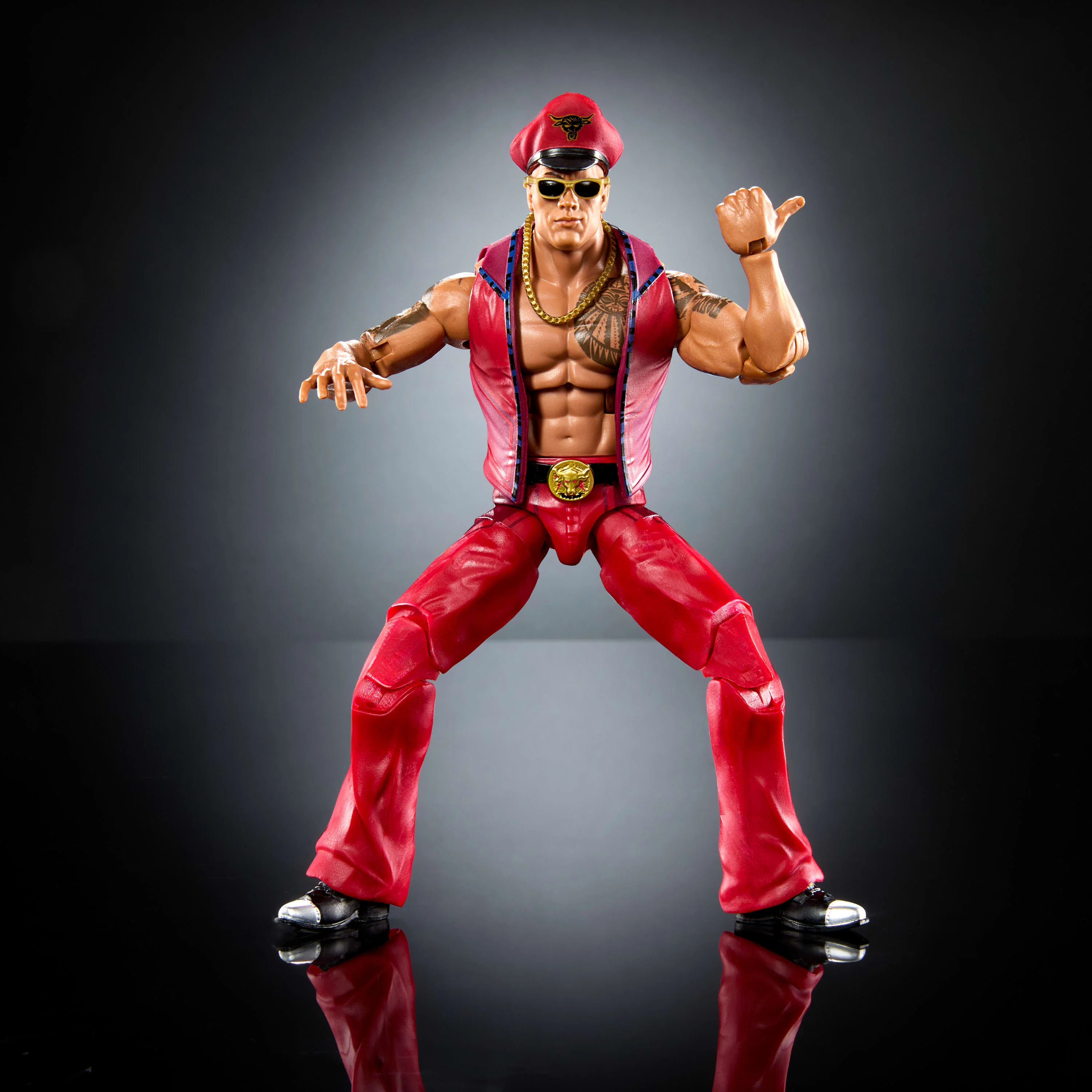 WWE X Street Fighter The Rock Final Boss Action Figure & Accessories, 6-inch Collectible M. Bison Mashup Set - Image 3
